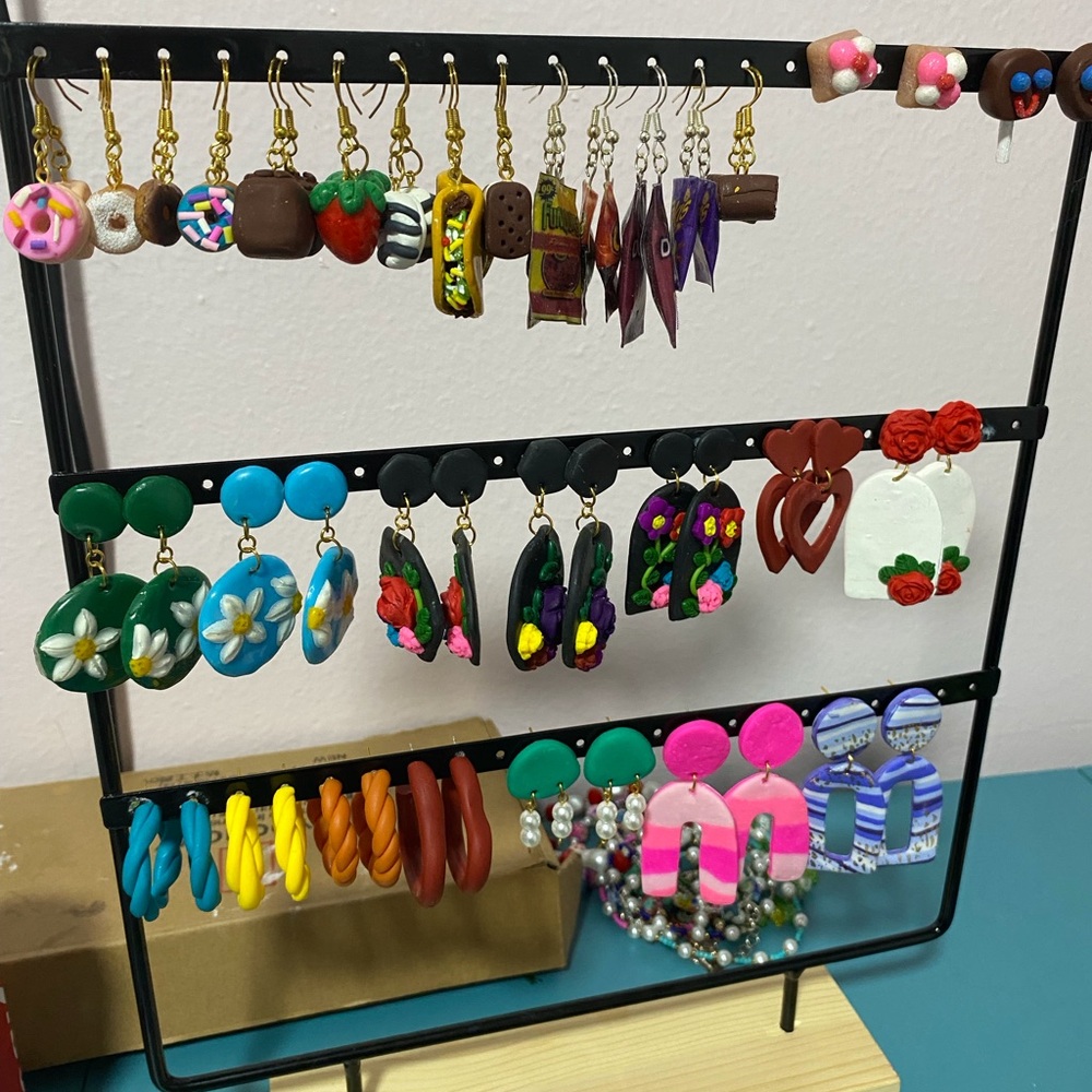 Earrings 4